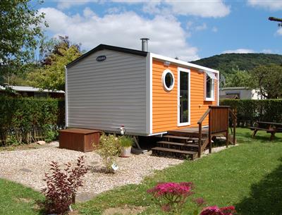 Rental of mobile home and tent at Camping Château de Bouafles, 4-star campsite, location camping caravanning, mobile home, sale new and used mobile homes near Rouen, camping edge of Seine in the Eure in Upper Normandy