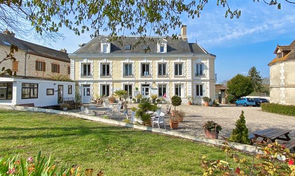 Chateau de Bouafles