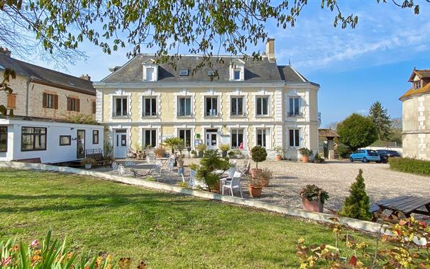 Chateau de Bouafles