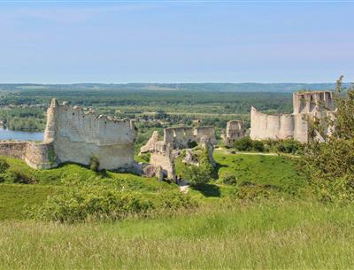 Cstle - Around the Château de Bouafles campsite near Giverny in the Eure, in Normandy