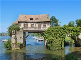 Landscape - Around the Camping Château de Bouafles near Giverny in the Eure, in Normandy - Chateau de Bouafles